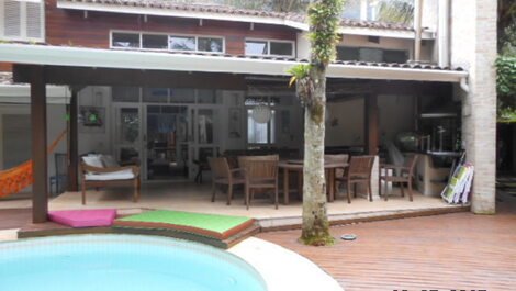 Toque Toque Pequeno 5 suites with pool daily reveillon R $ 2,300.00