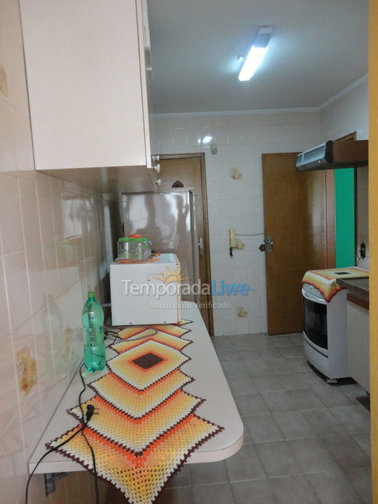 Apartamento para aluguel de temporada em Guarujá (Enseada)