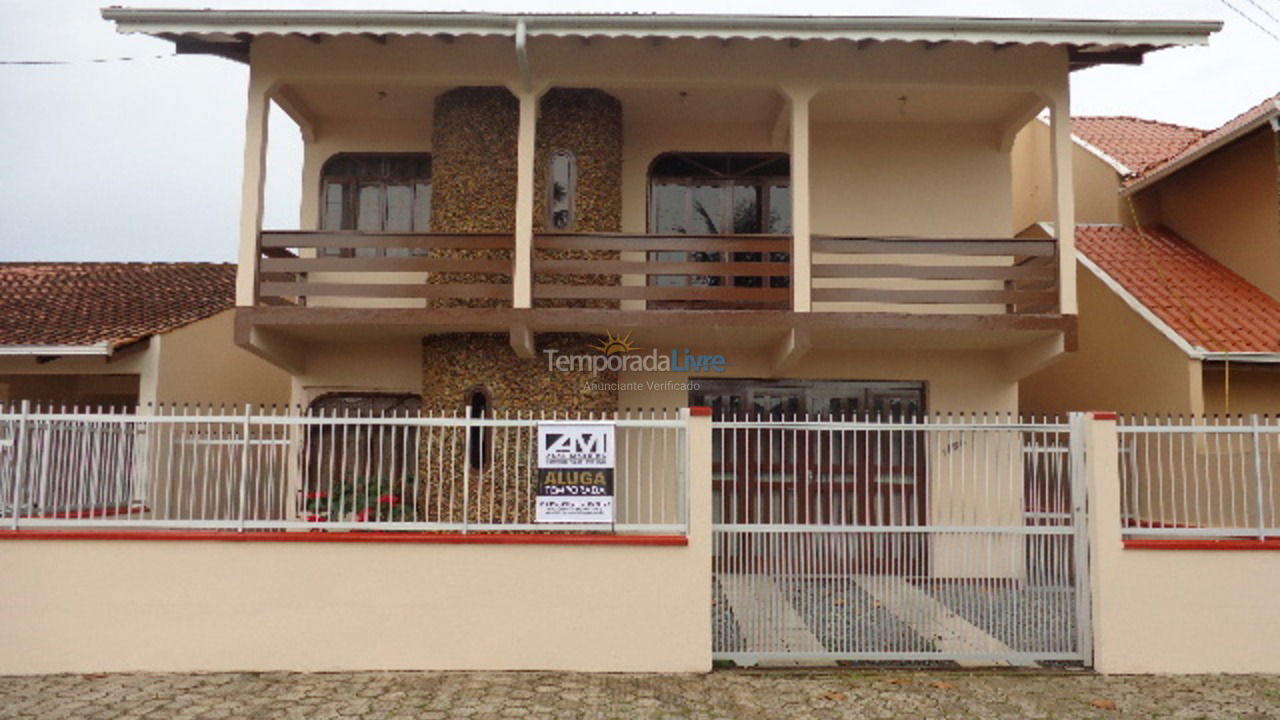 House for vacation rental in São Francisco do Sul (Enseada)