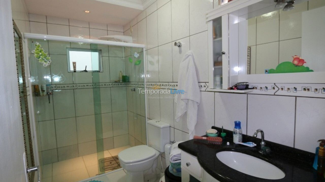 Apartamento para aluguel de temporada em Balneário Camboriú (Praia dos Amores)