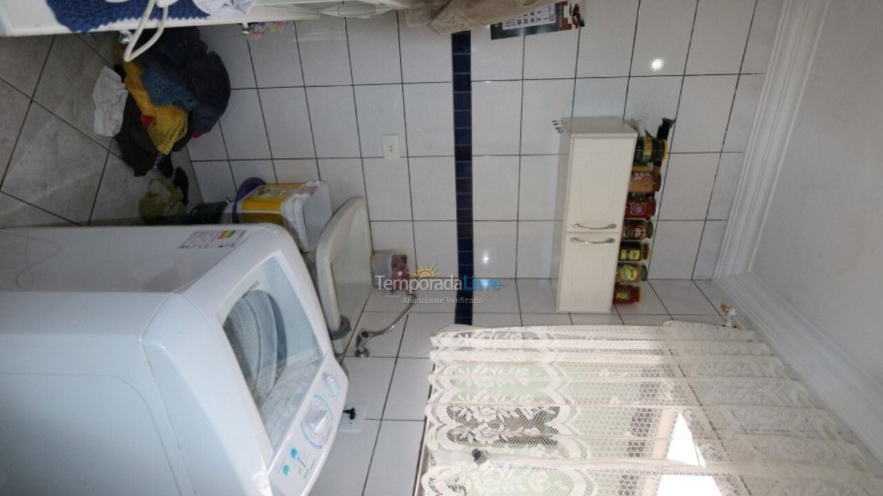 Apartamento para aluguel de temporada em Balneário Camboriú (Praia dos Amores)