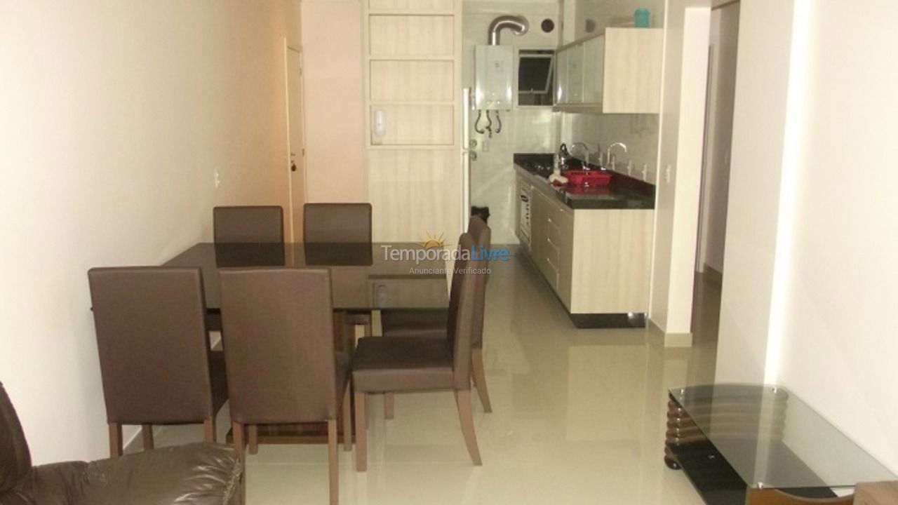 Apartamento para alquiler de vacaciones em Bombinhas (Praia de Bombas)