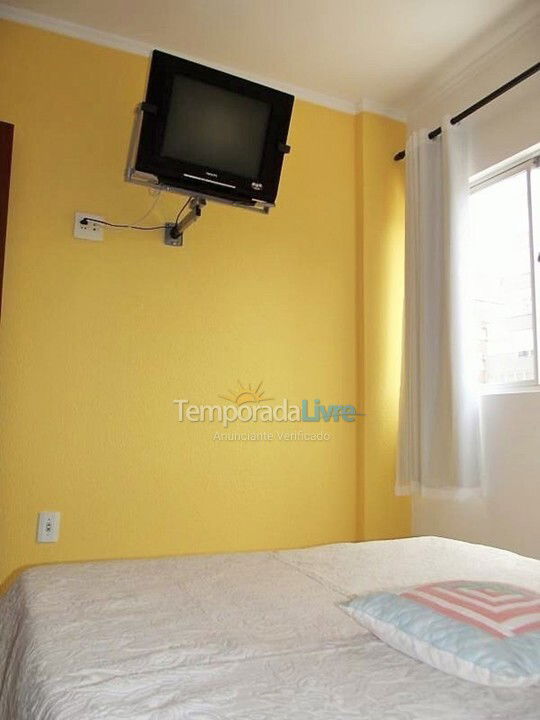 Apartamento para aluguel de temporada em Itapema (Meia Praia)