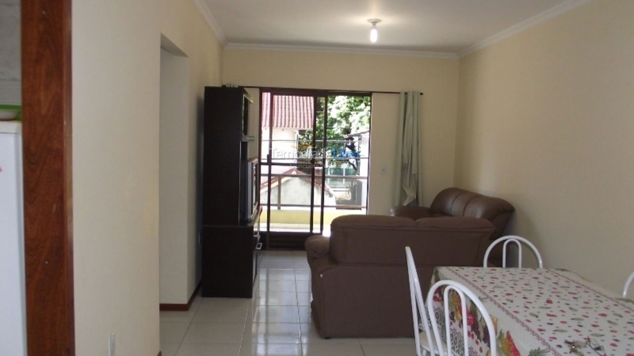 Apartamento para aluguel de temporada em Itapema (Meia Praia)