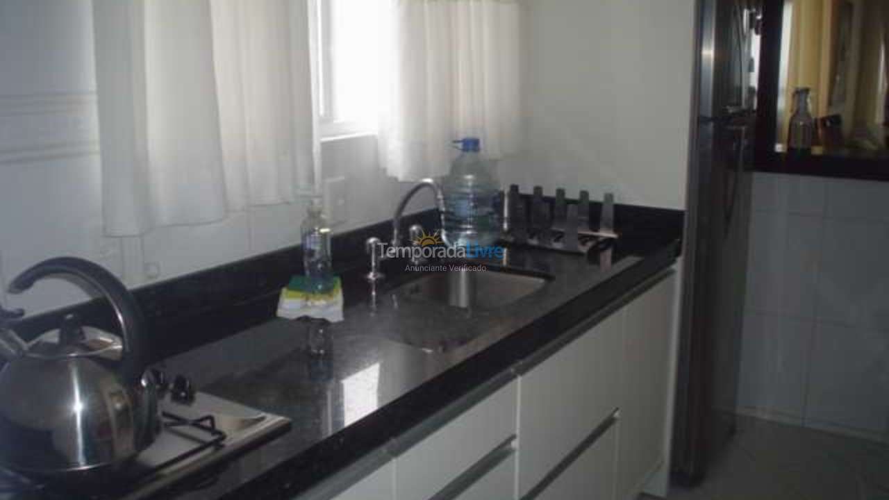 Apartamento para aluguel de temporada em Balneário Camboriú (Barra Sul)