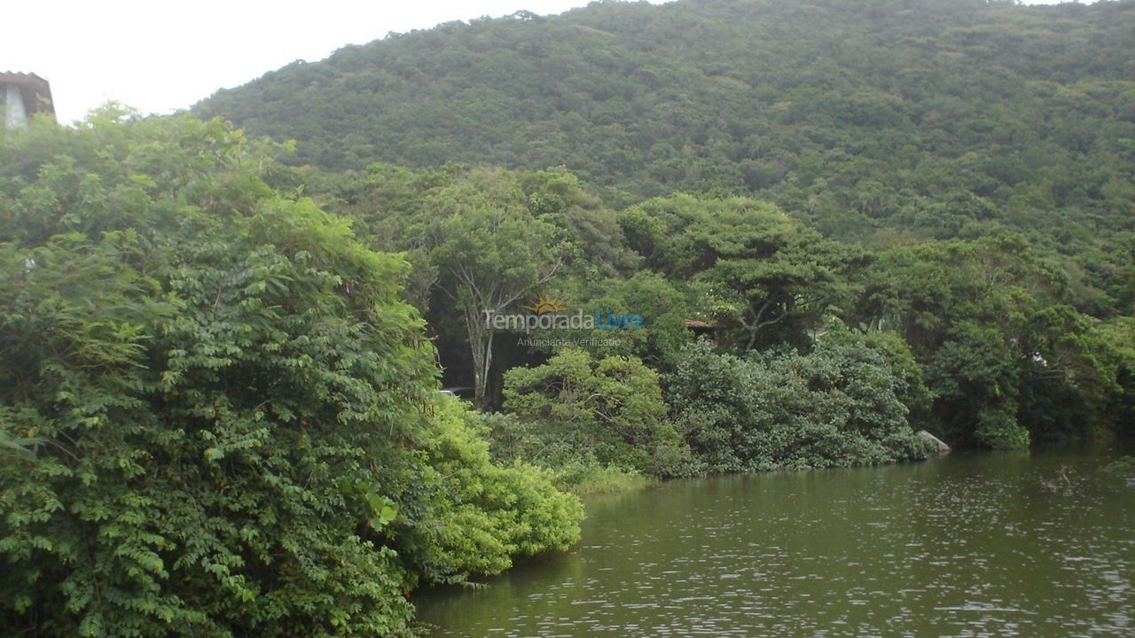 House for vacation rental in Florianópolis (Praia da Solidão)