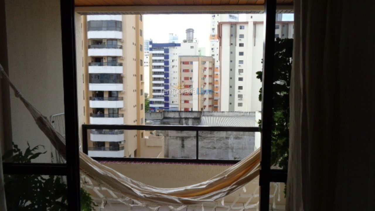 Apartamento para aluguel de temporada em Balneário Camboriú (Praia Central)