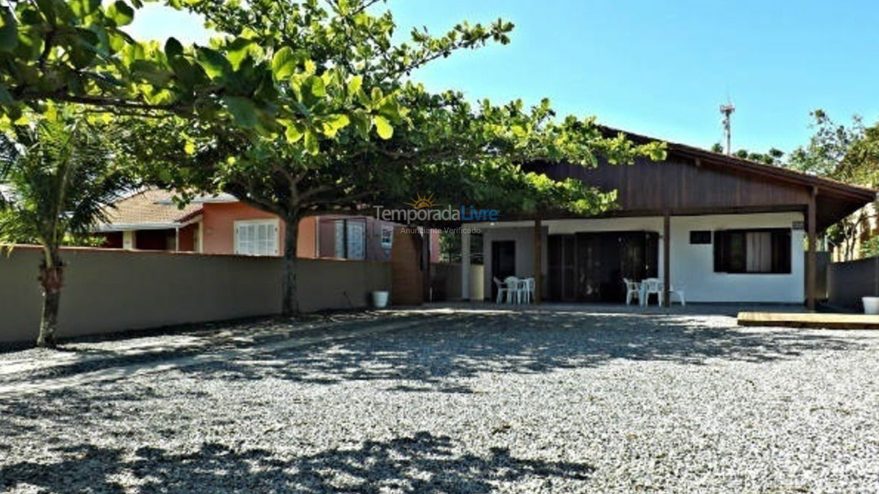 House for vacation rental in Bombinhas (Mariscal)