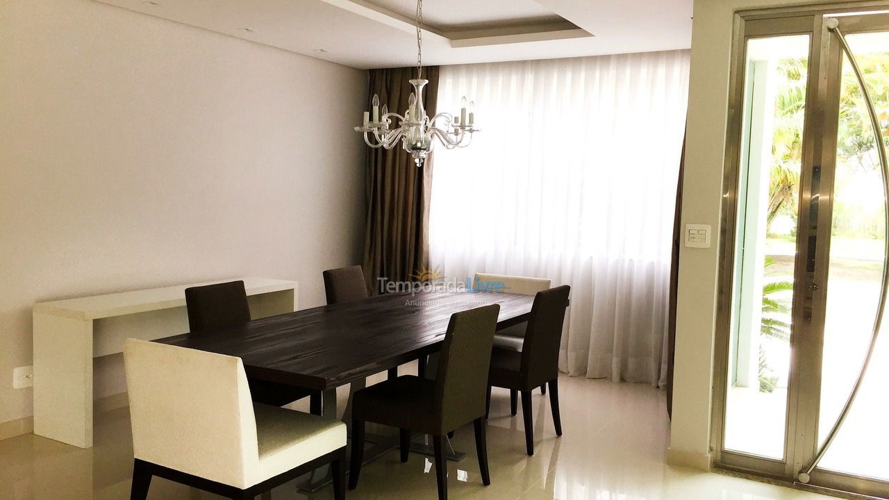 Casa para alquiler de vacaciones em Guarujá (Jardim Acapulco)