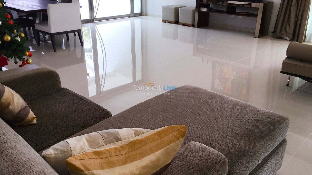 Casa para alquiler de vacaciones em Guarujá (Jardim Acapulco)