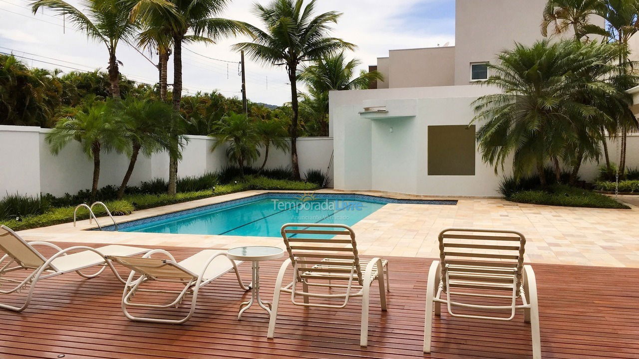 Casa para alquiler de vacaciones em Guarujá (Jardim Acapulco)