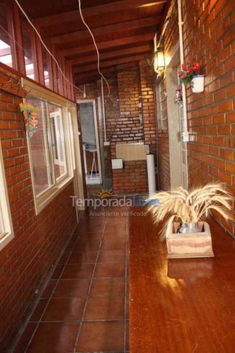 Casa para aluguel de temporada em Gramado (Floresta)