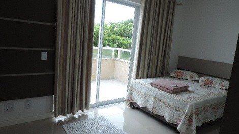 Precioso apartamento con 3 suites en Mariscal a 30 metros del mar Ref.113