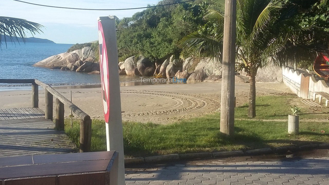 Casa para aluguel de temporada em Bombinhas (Mariscal)