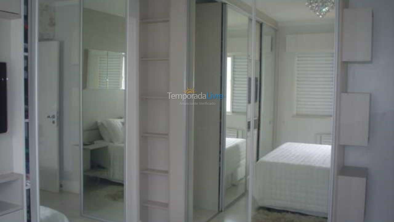 Apartamento para aluguel de temporada em Balneário Camboriú (Barra Sul)