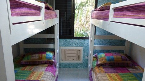 Lindo Apartamento - Toninhas - Cond Fechado - 2 dorm / 2 banheiros (G)