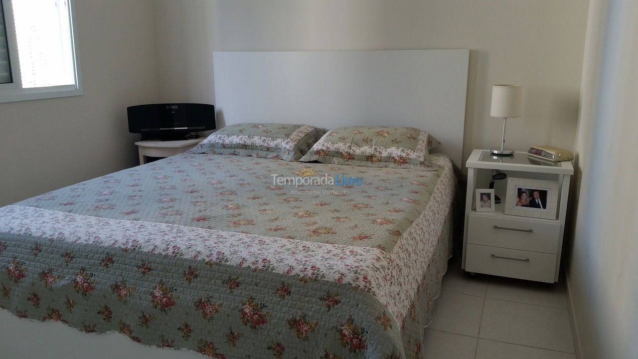 Apartamento para aluguel de temporada em Guarujá (Astúrias)