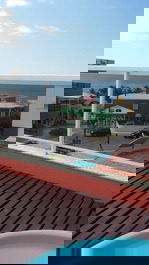 Piscina com vista para o mar
