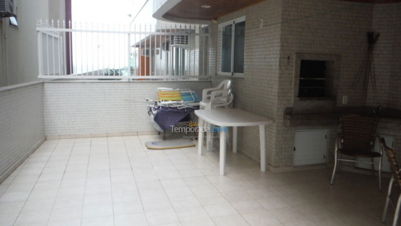 Apartment for vacation rental in Itapema (Centro)