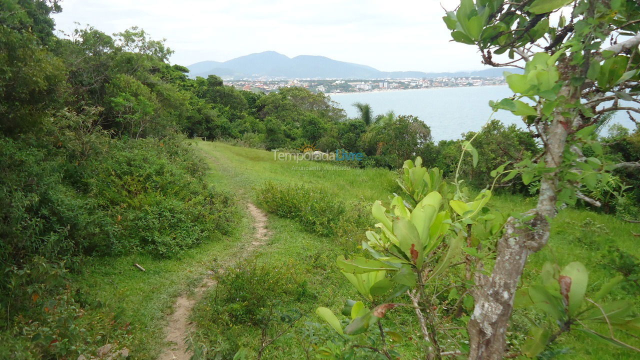 Apartamento para aluguel de temporada em Florianopolis (Praia dos Ingleses)