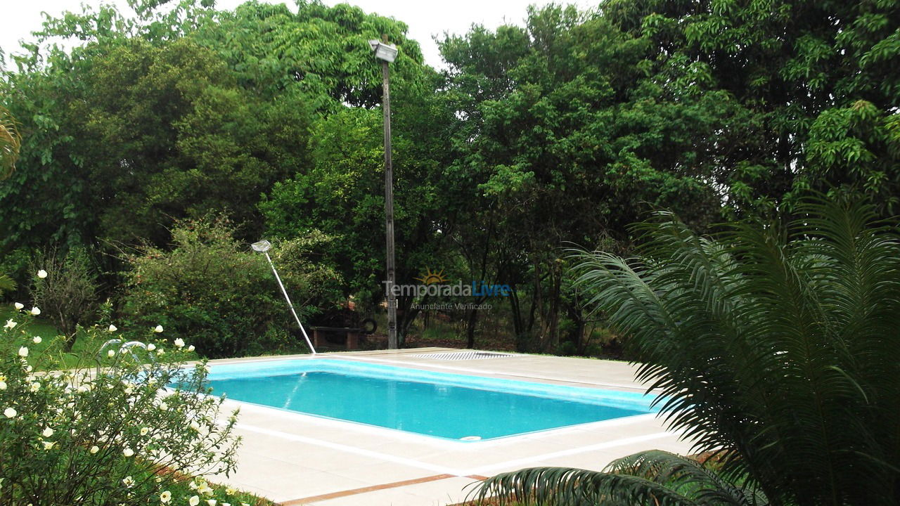 Granja para alquiler de vacaciones em Itu (Condomínio Sete Quedas)