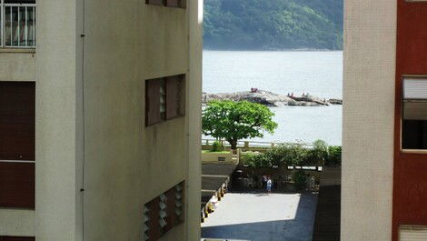 Vista dos/quartos p/ mar defronte Ilha Porch