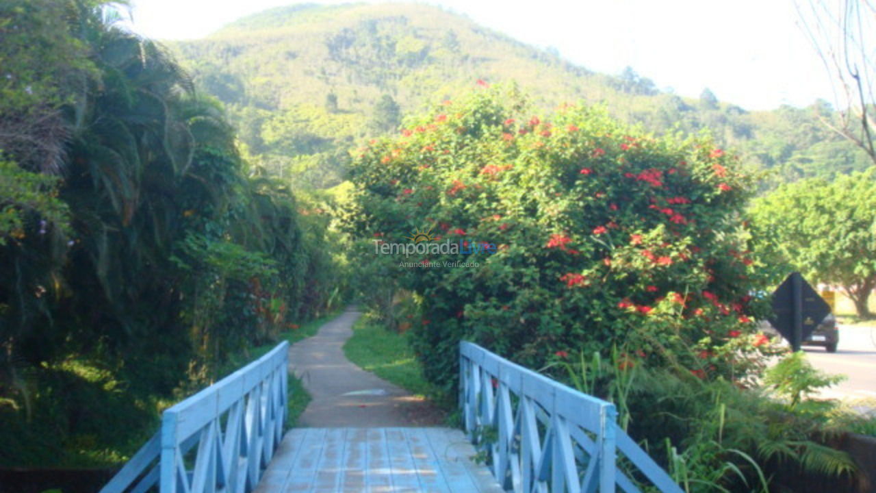 Apartment for vacation rental in Ubatuba (Praia das Toninhas)