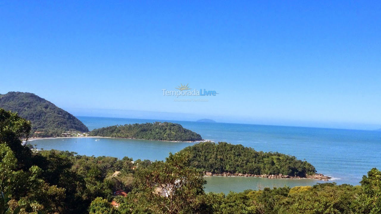 Apartment for vacation rental in Ubatuba (Praia das Toninhas)