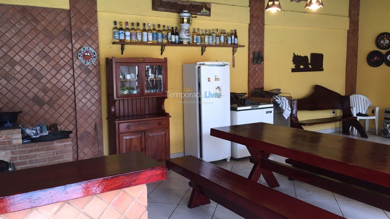 House for vacation rental in Guarapari (Praia do Morro)