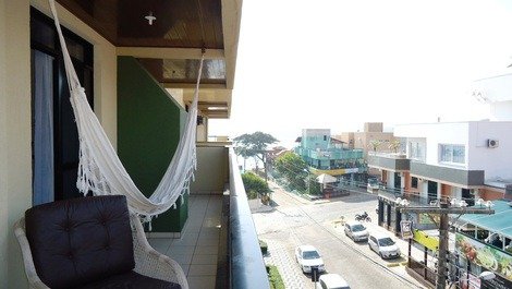 Apartamento a pocos metros de la playa de Bombinhas 3 dormitorio!