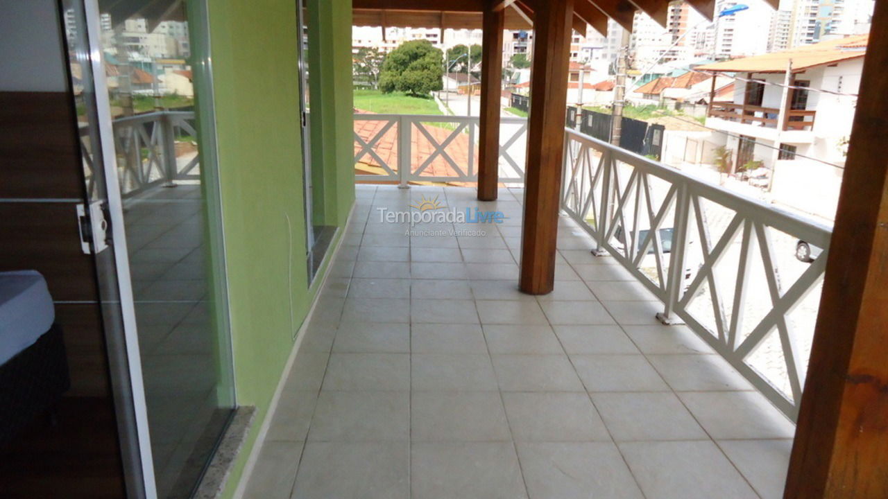 Casa para alquiler de vacaciones em Itapema (Centro)