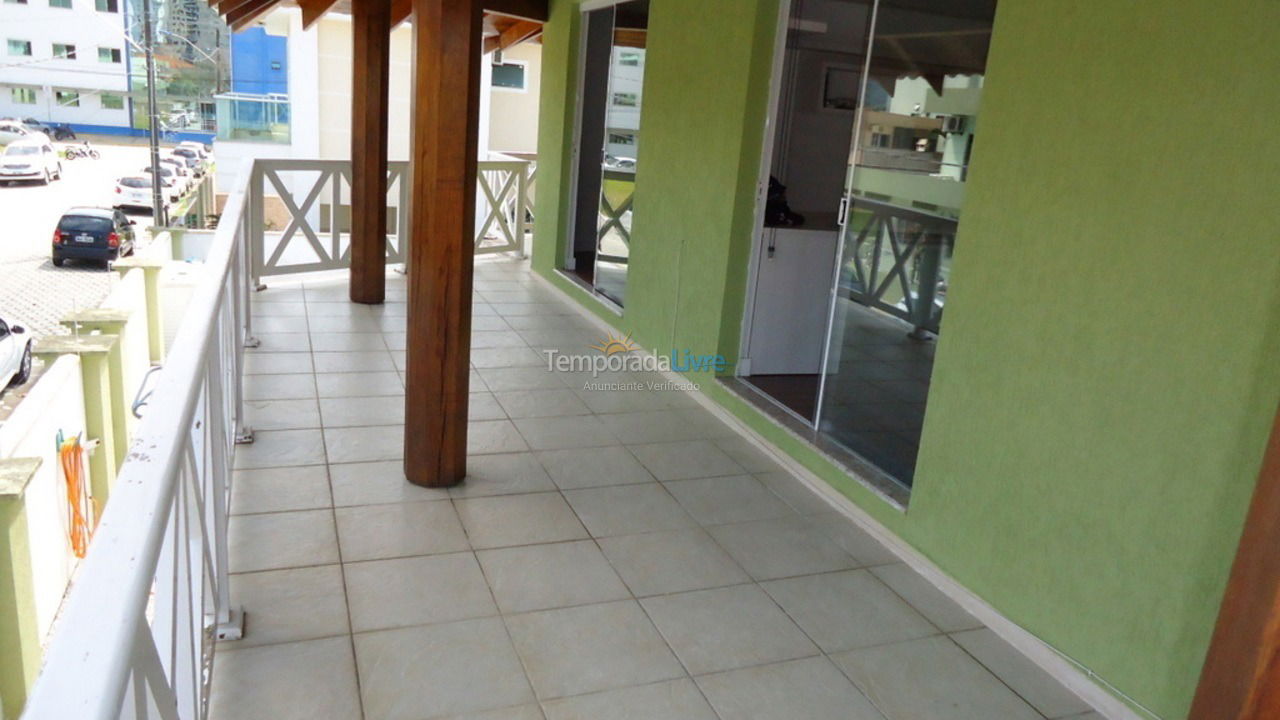 Casa para alquiler de vacaciones em Itapema (Centro)