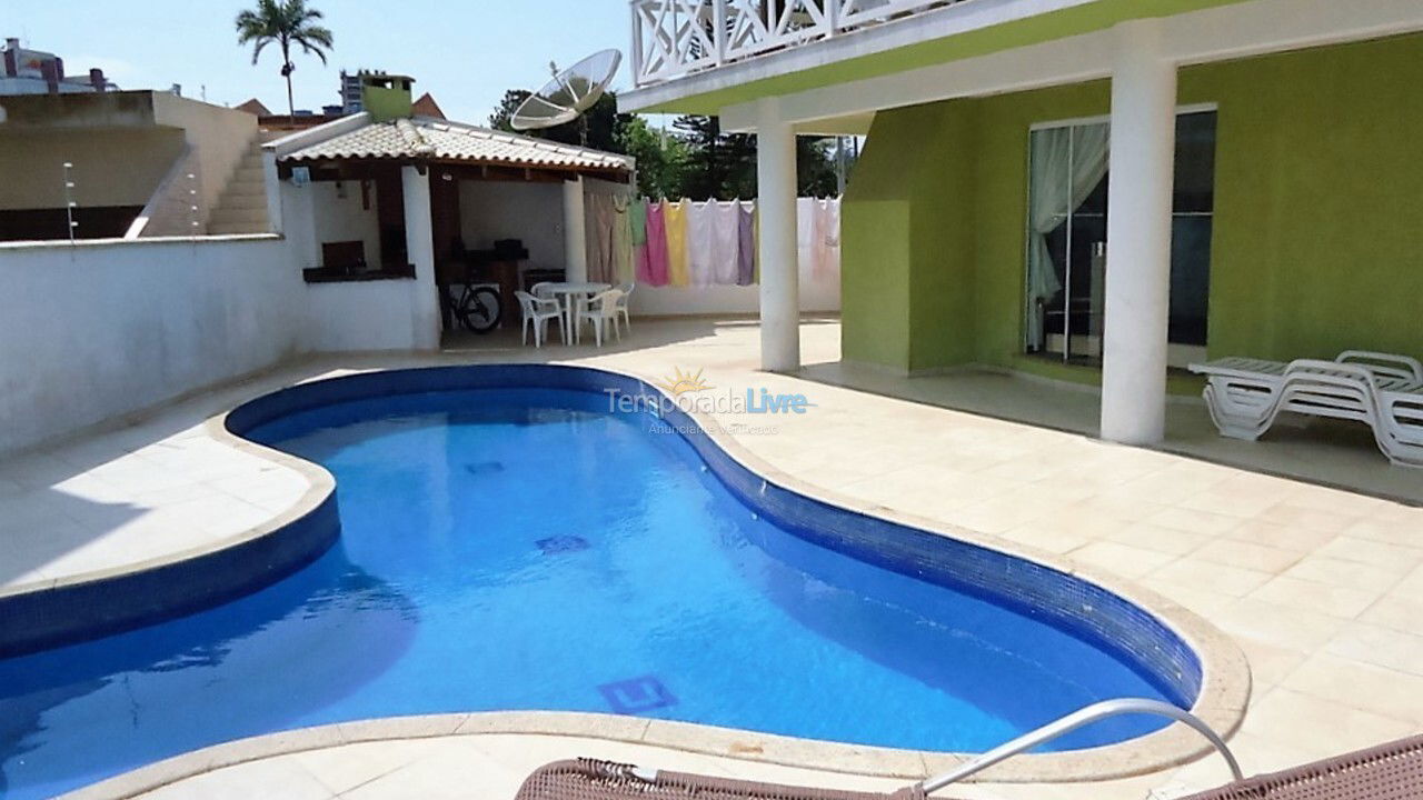 Casa para alquiler de vacaciones em Itapema (Centro)