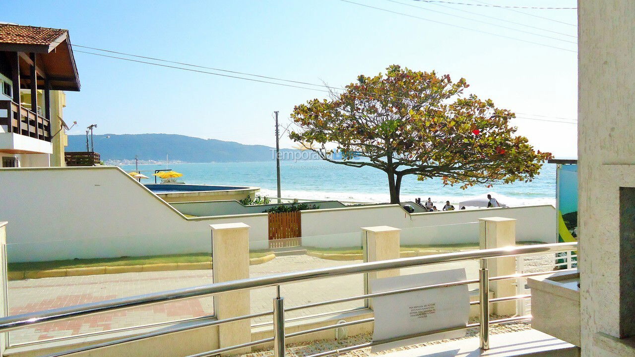 Apartment for vacation rental in Bombinhas (Praia de Bombinhas)