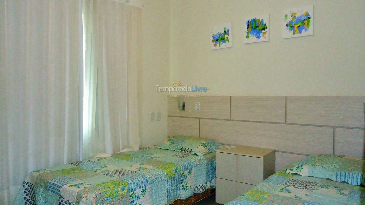 Apartment for vacation rental in Bombinhas (Praia de Bombinhas)