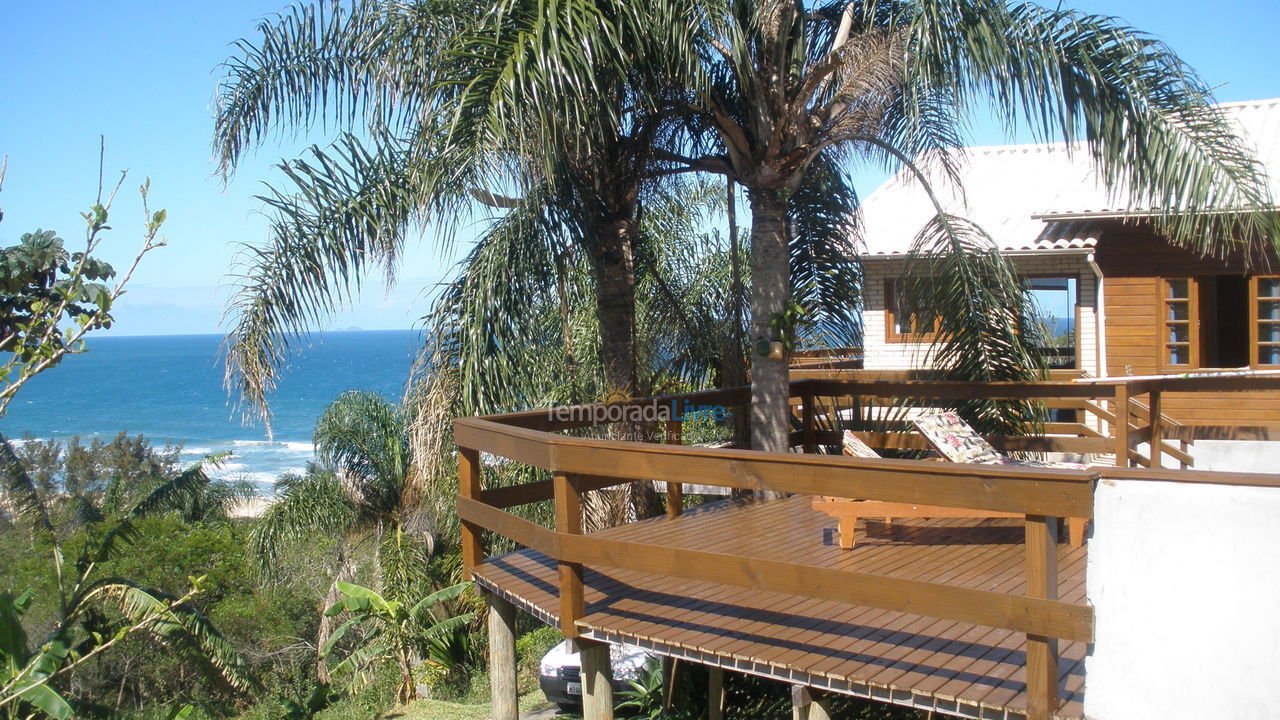 Casa para alquiler de vacaciones em Garopaba (Praia da Gamboa)