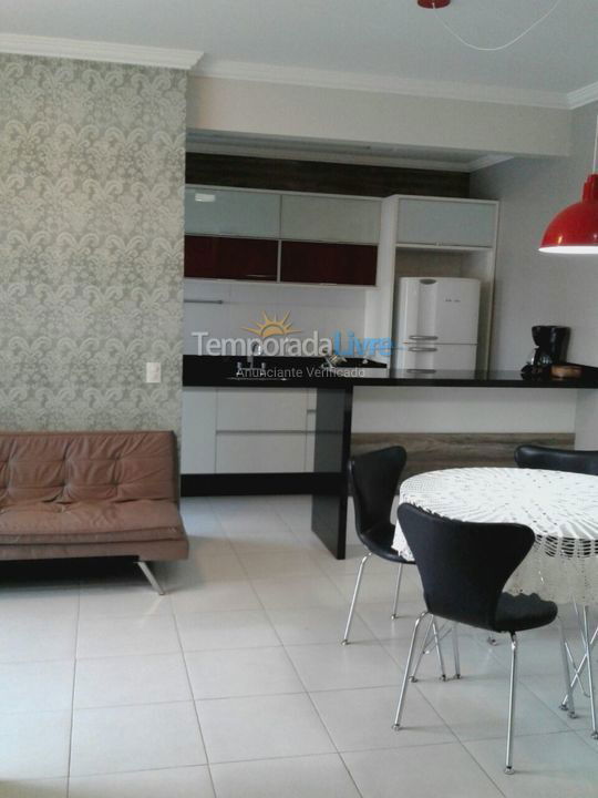 Apartamento para aluguel de temporada em Florianopolis (Canasvieiras)