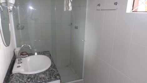 ESPECTACULAR CASA 4 dorm (suite), 4 aire acondicionado, un QUADRA MAR!