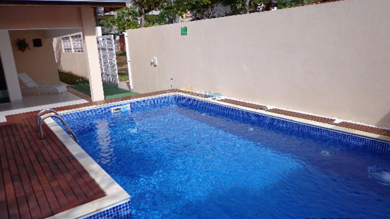 Casa para alquiler de vacaciones em Ubatuba (Praia das Toninhas)