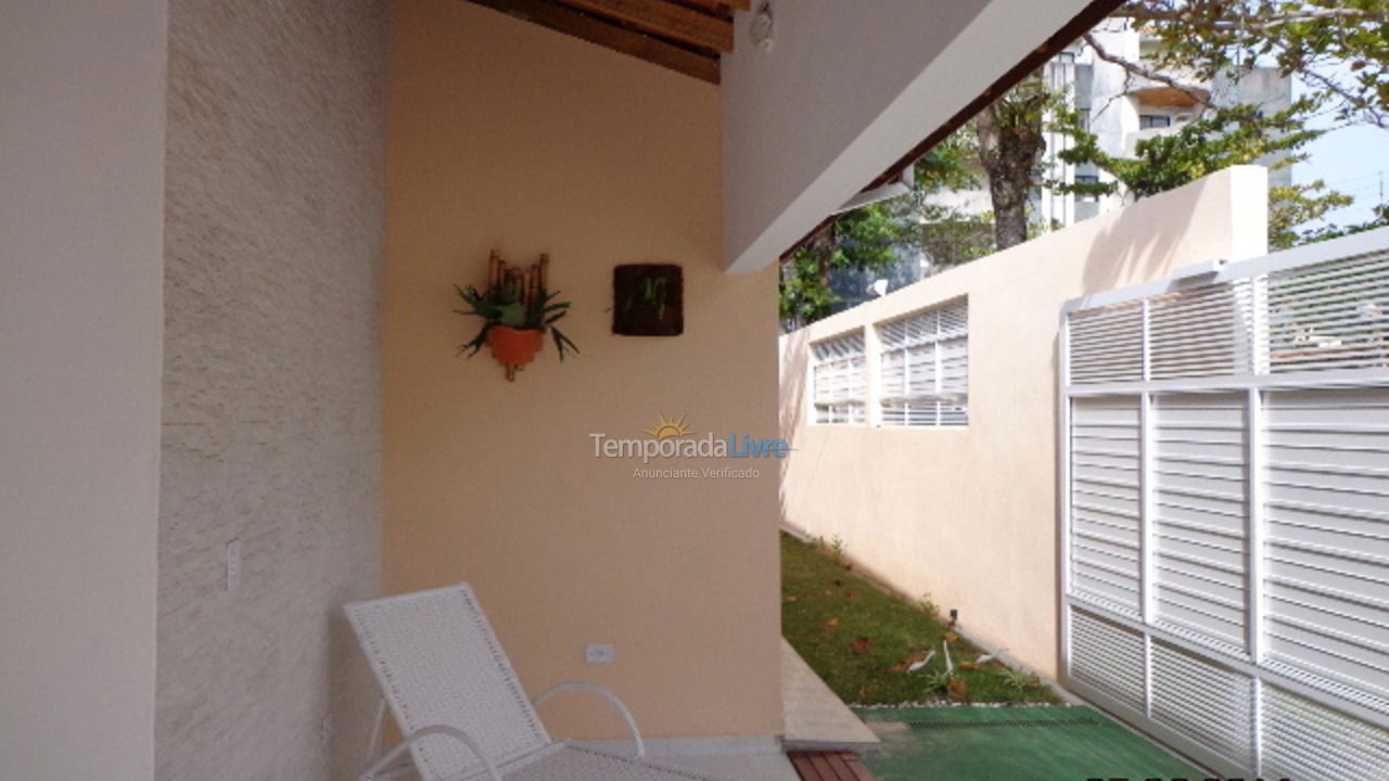 House for vacation rental in Ubatuba (Praia das Toninhas)