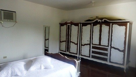 Casa 5 dormitórios sendo 3 suítes - Riviera de São Lourenço