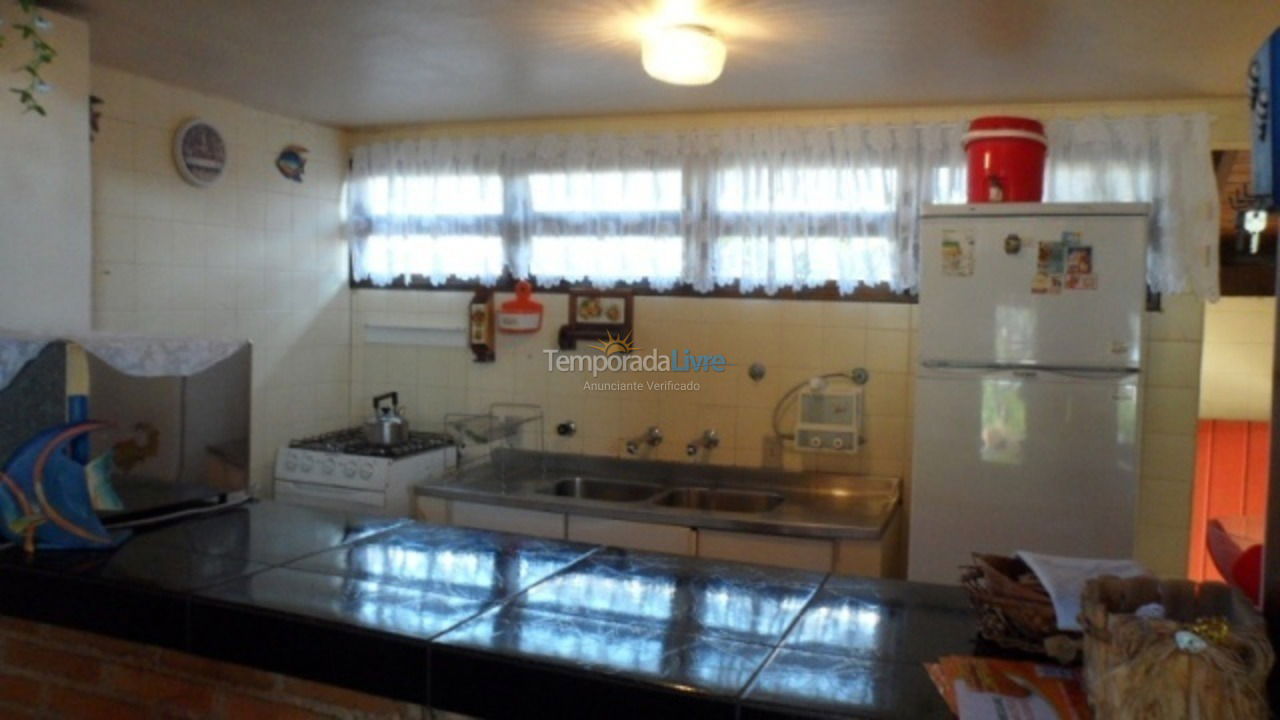 Casa para aluguel de temporada em Florianopolis (Praia dos Ingleses)