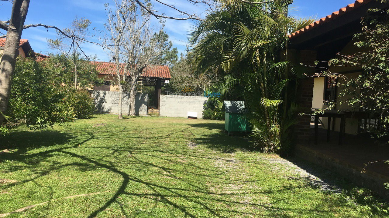 Casa para alquiler de vacaciones em Garopaba (Praia da Ferrugem)