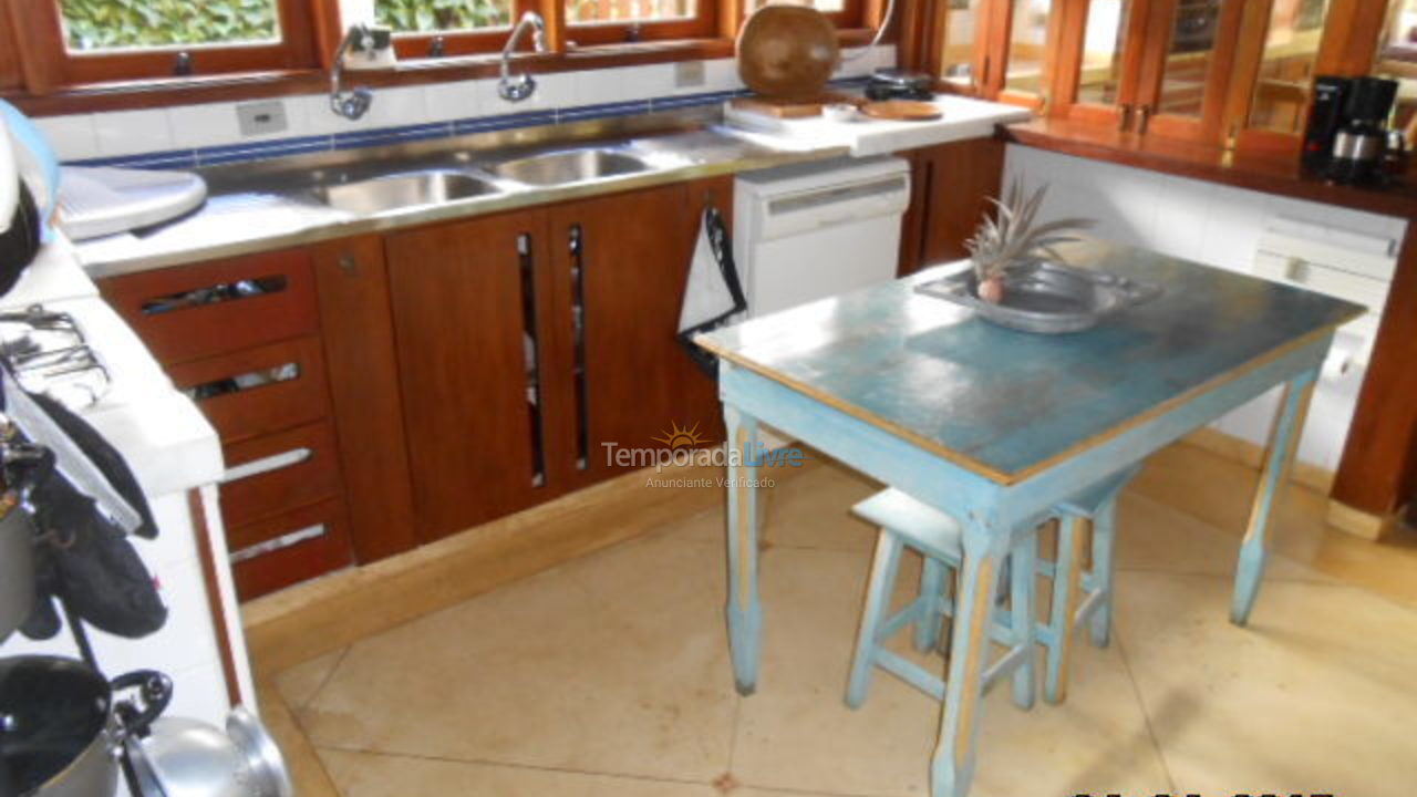 Casa para aluguel de temporada em São Sebastião (Toque Toque Pequeno)