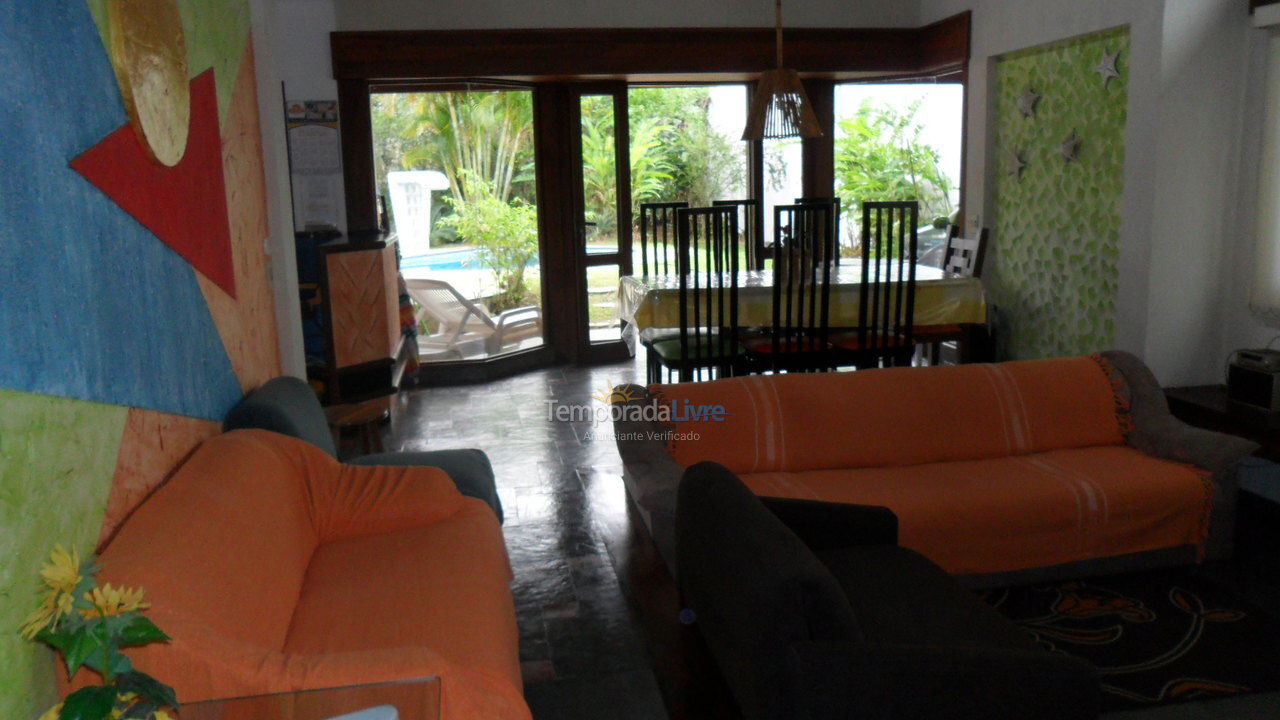 Casa para aluguel de temporada em Bertioga (Boraceia)