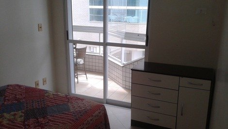 EREAT APARTMENT WITH SEA VIEW IN ENGLISH