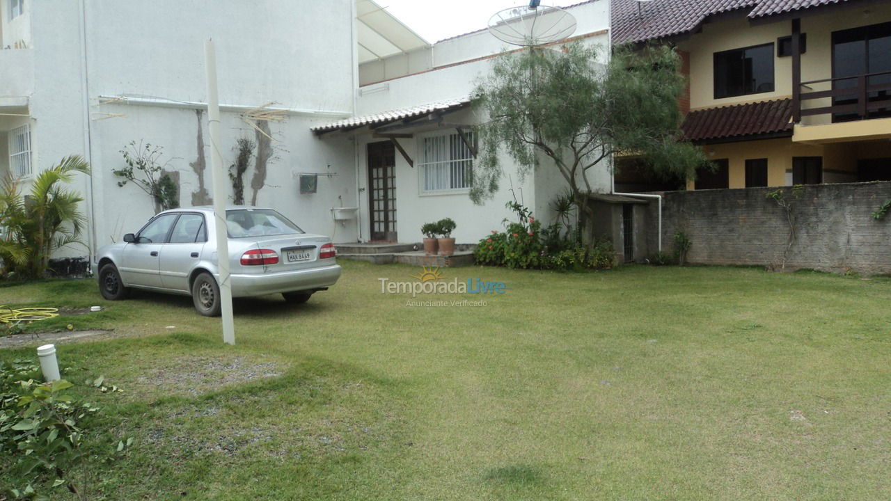 House for vacation rental in Bombinhas (Canto Grande)