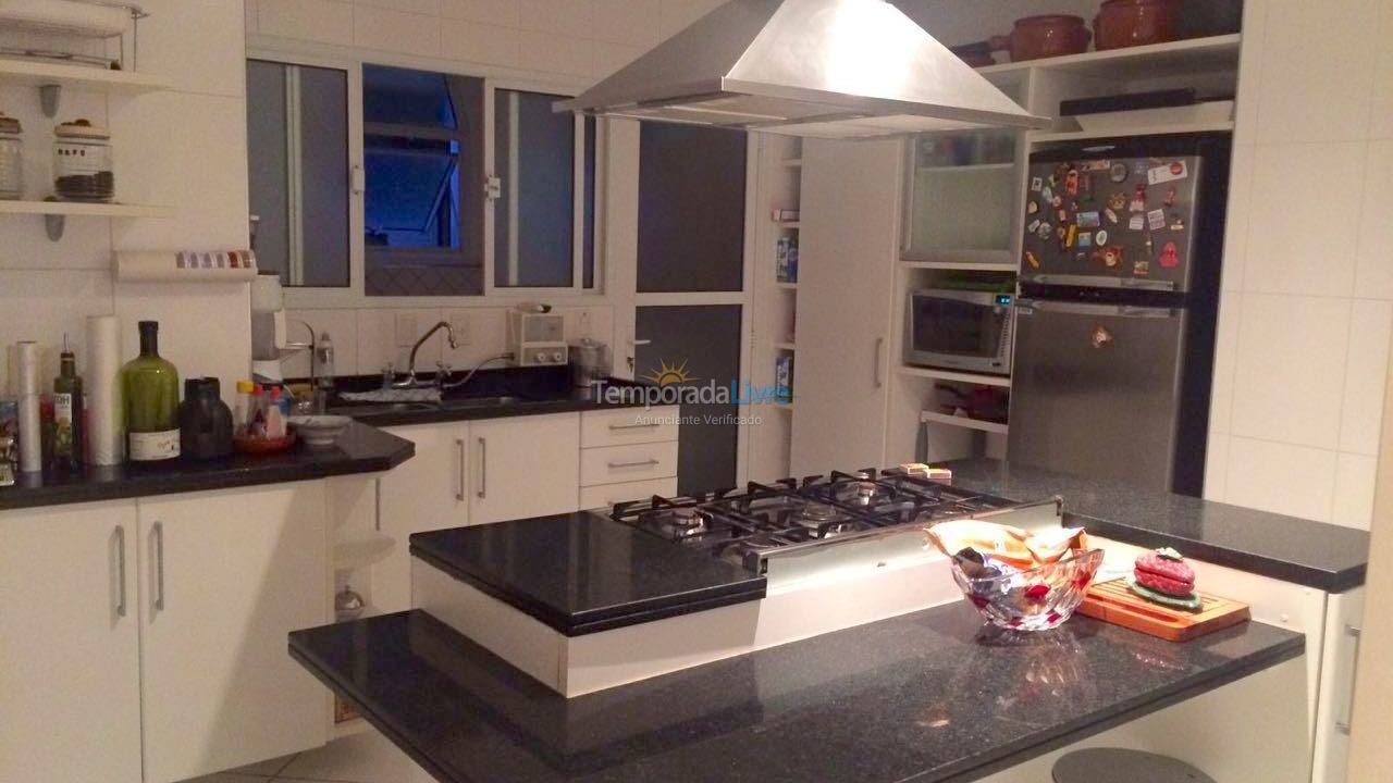Apartamento para alquiler de vacaciones em Guarujá (Enseada)