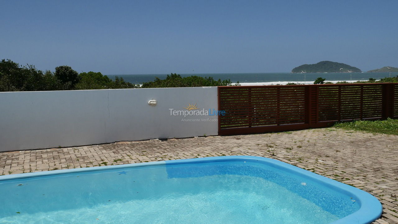 Casa para aluguel de temporada em Florianopolis (Praia dos Ingleses)