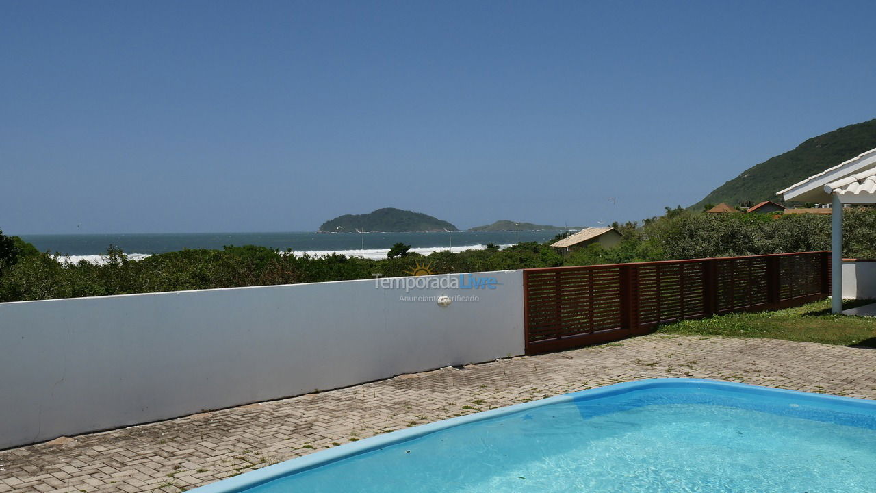 Casa para aluguel de temporada em Florianopolis (Praia dos Ingleses)